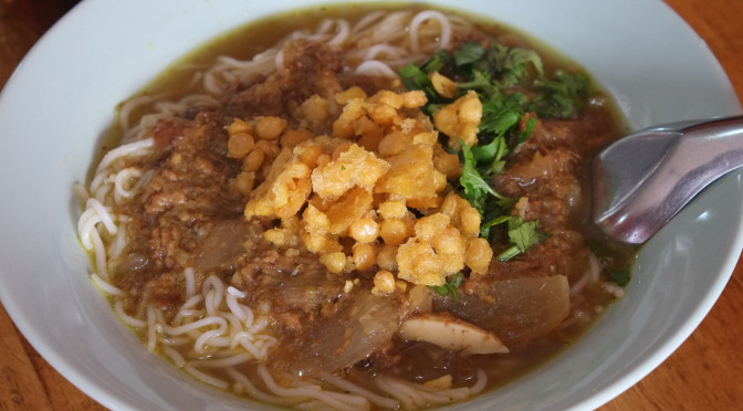 Amay’s House – Burmese Food on Victoria Drive